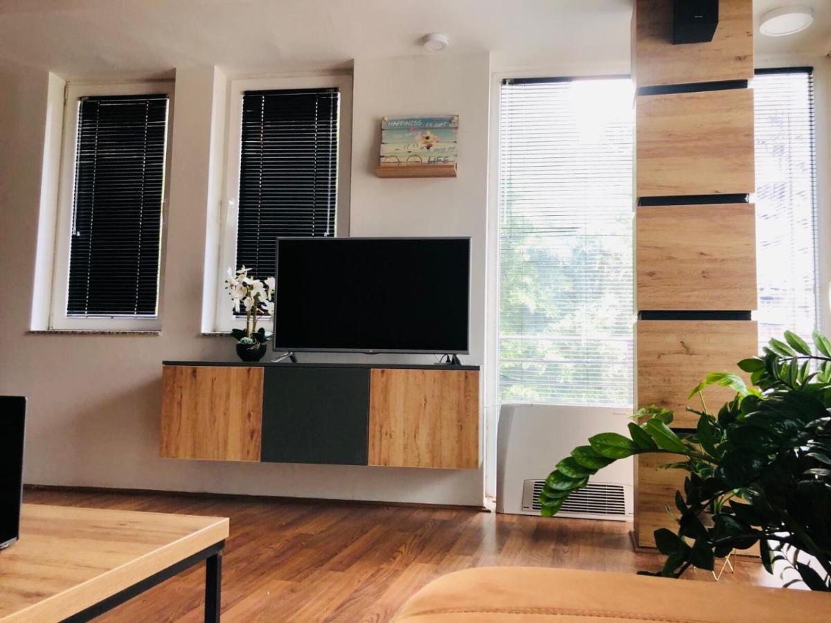 Urban Corner Apartment บิโตลา ภายนอก รูปภาพ