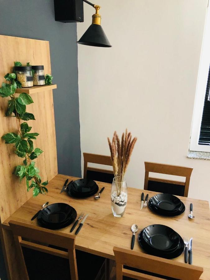 Urban Corner Apartment บิโตลา ภายนอก รูปภาพ