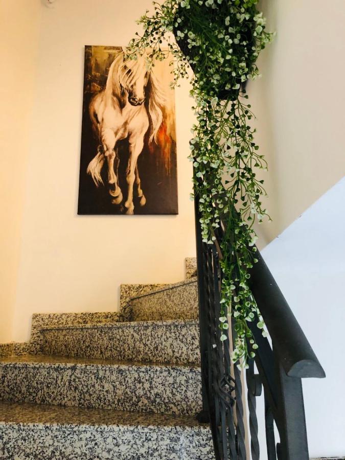 Urban Corner Apartment บิโตลา ภายนอก รูปภาพ