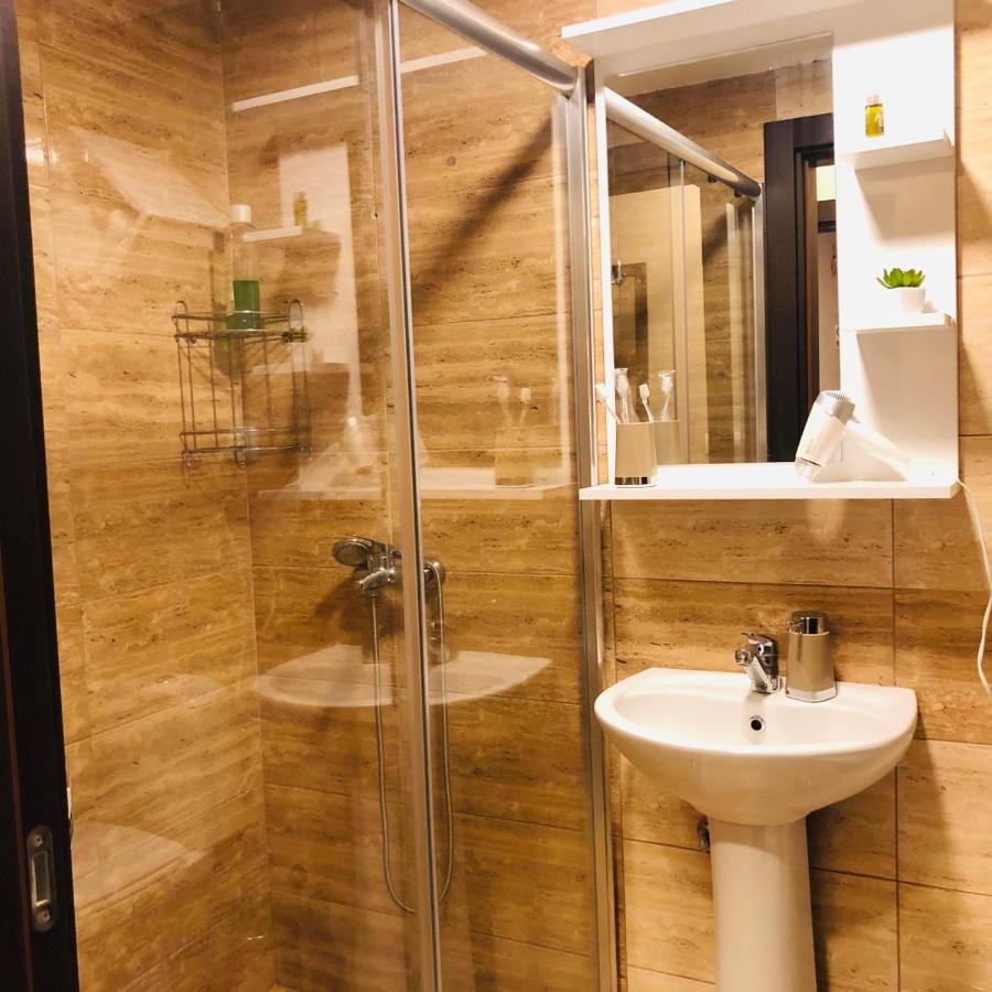 Urban Corner Apartment บิโตลา ภายนอก รูปภาพ