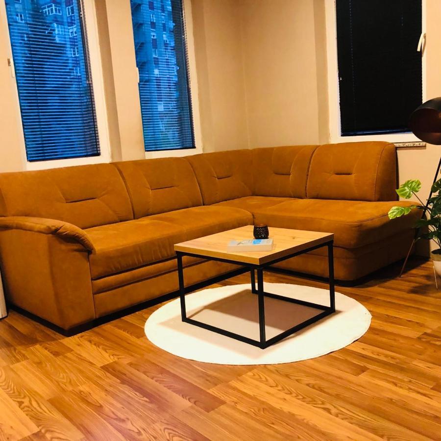 Urban Corner Apartment บิโตลา ภายนอก รูปภาพ