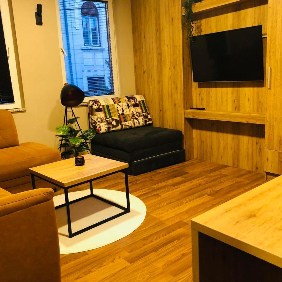 Urban Corner Apartment บิโตลา ภายนอก รูปภาพ