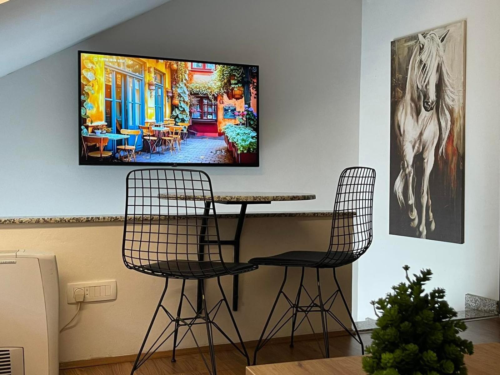 Urban Corner Apartment บิโตลา ภายนอก รูปภาพ
