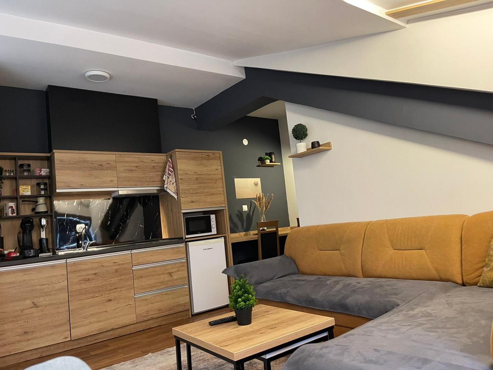 Urban Corner Apartment บิโตลา ภายนอก รูปภาพ